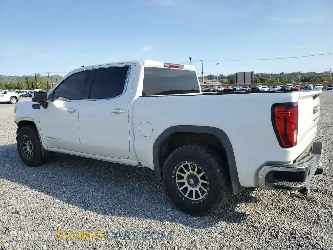 2 Photograph of a damaged car 3GTP8BEK1KG253663 GMC SIERRA 2019