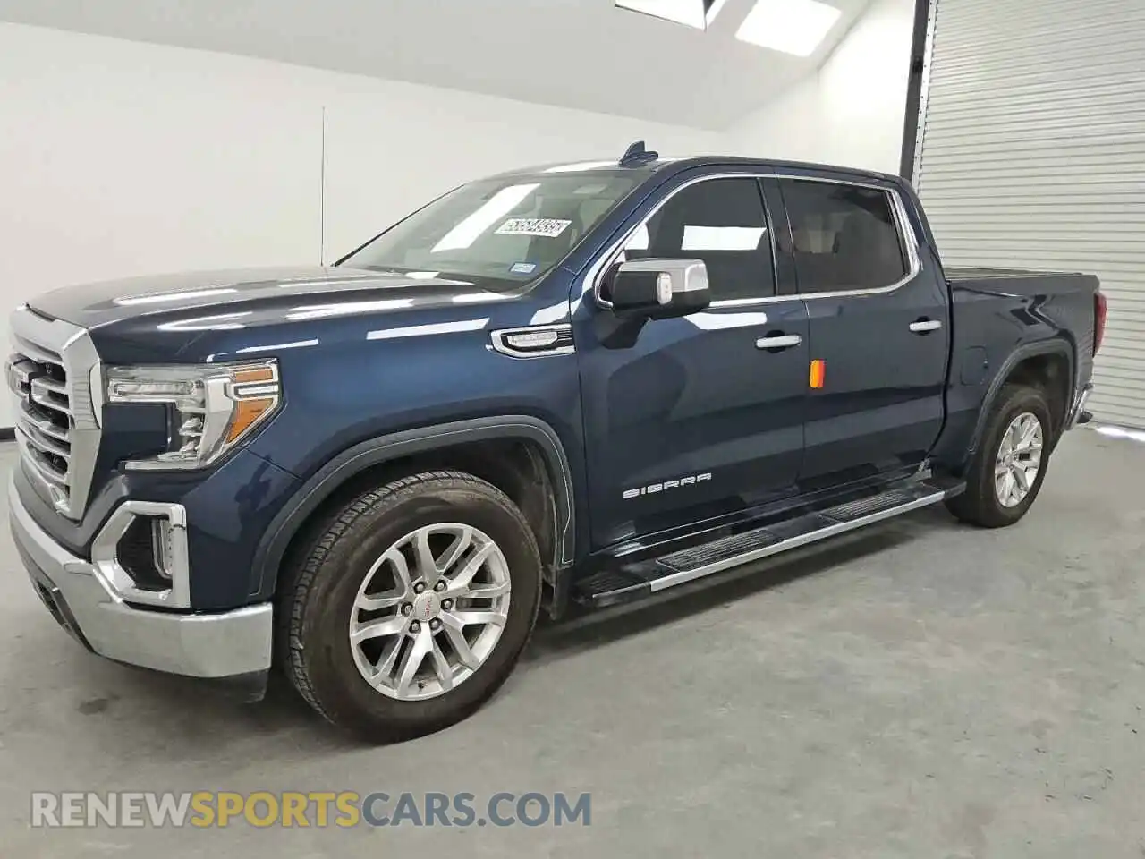 1 Photograph of a damaged car 3GTP8DED0KG266692 GMC SIERRA 2019