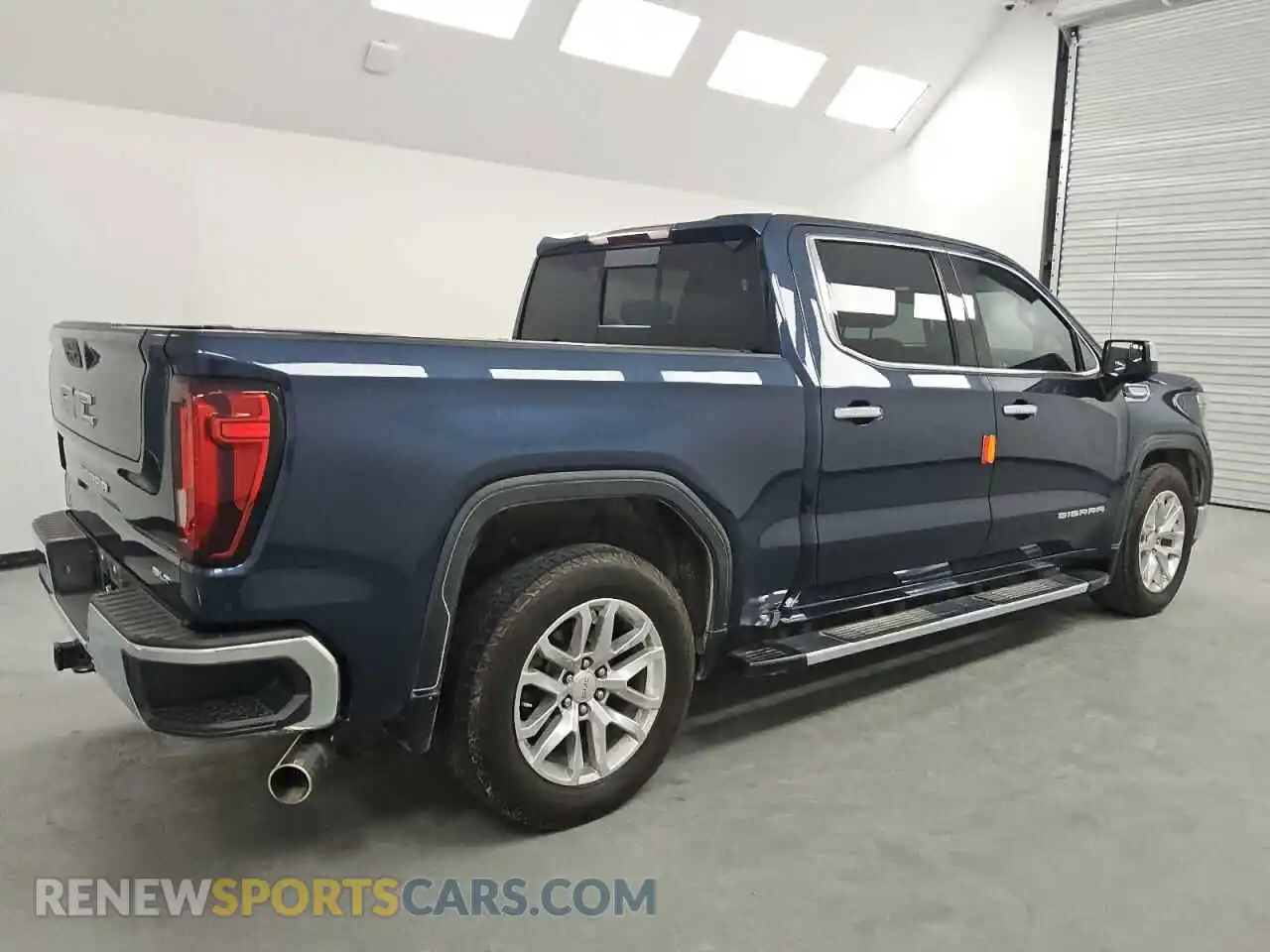 3 Photograph of a damaged car 3GTP8DED0KG266692 GMC SIERRA 2019