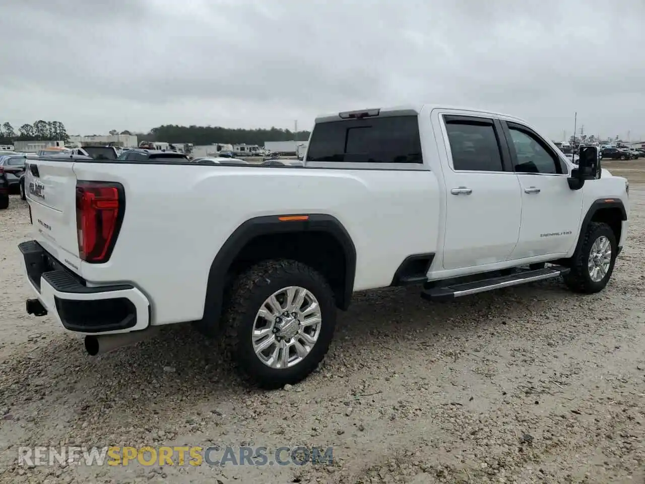 3 Photograph of a damaged car 1GT49REY0LF162996 GMC SIERRA 2020