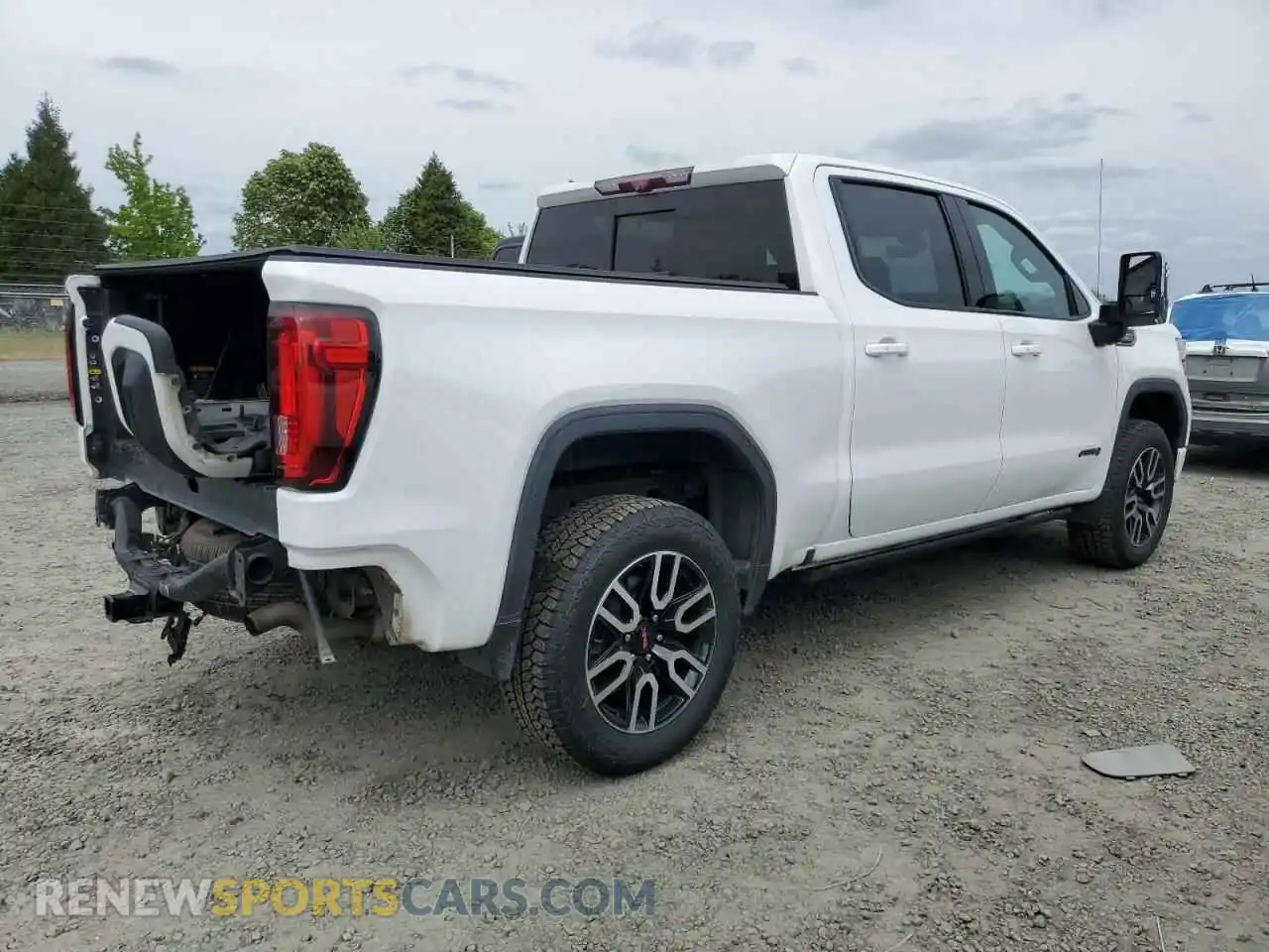 3 Photograph of a damaged car 1GTP9EEL5LZ210176 GMC SIERRA 2020