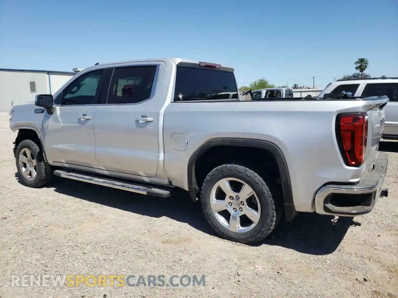 2 Photograph of a damaged car 3GTP8BED1LG187019 GMC SIERRA 2020