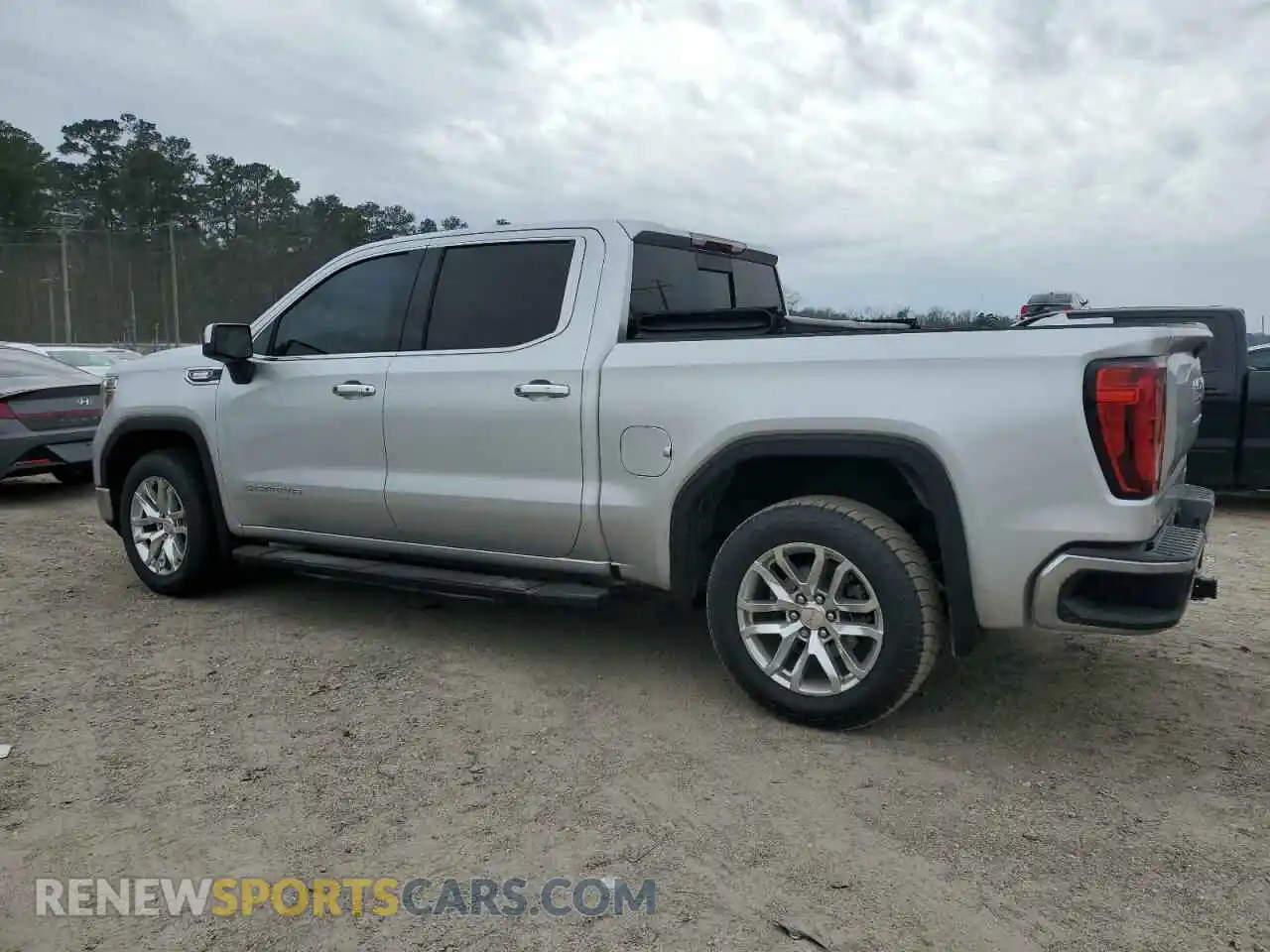 2 Photograph of a damaged car 3GTP8BET3LG188518 GMC SIERRA 2020