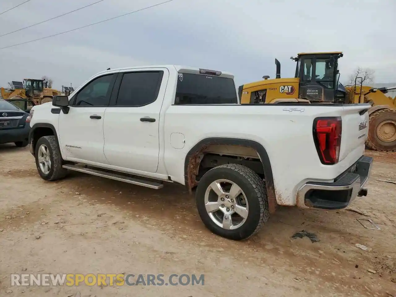 2 Photograph of a damaged car 3GTP9AEK6LG392423 GMC SIERRA 2020