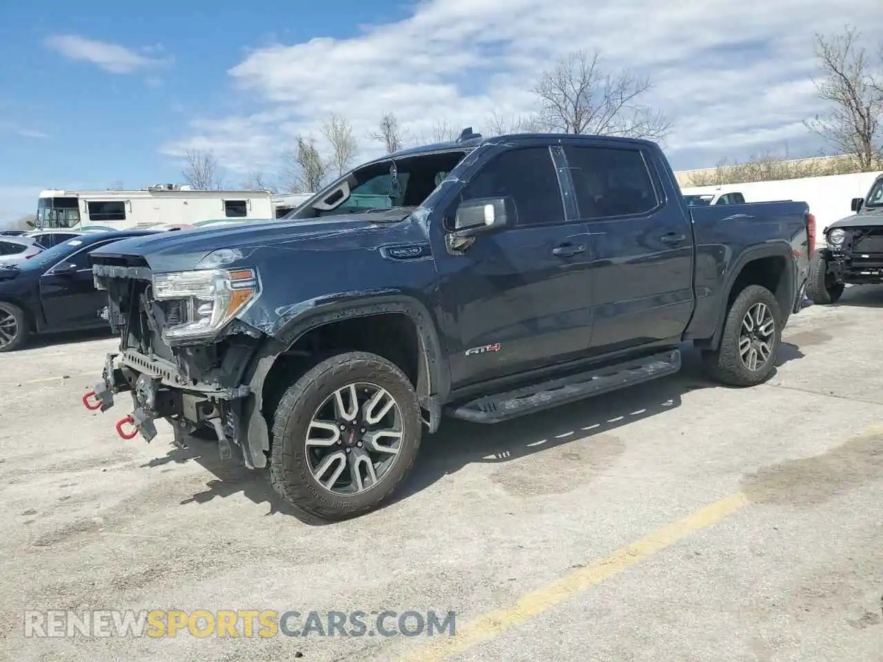 1 Photograph of a damaged car 3GTP9EED6LG148182 GMC SIERRA 2020