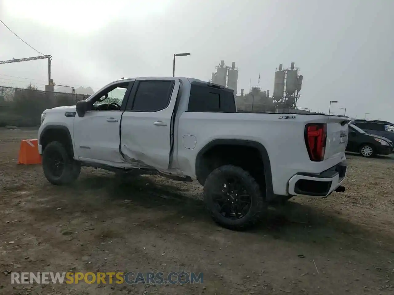 2 Photograph of a damaged car 3GTU9CED2LG445232 GMC SIERRA 2020