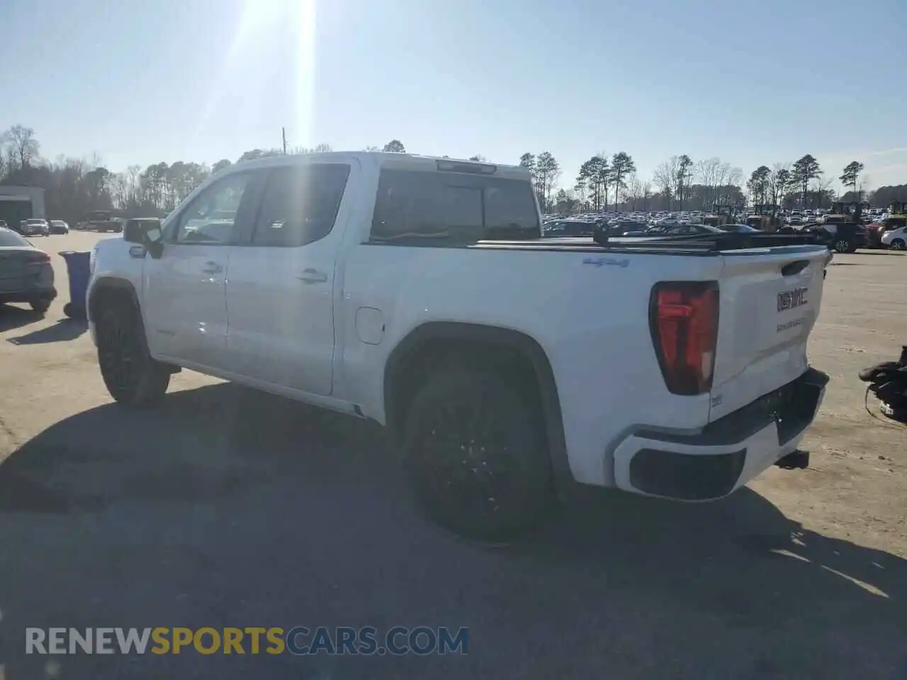 2 Photograph of a damaged car 3GTU9CED3LG304136 GMC SIERRA 2020