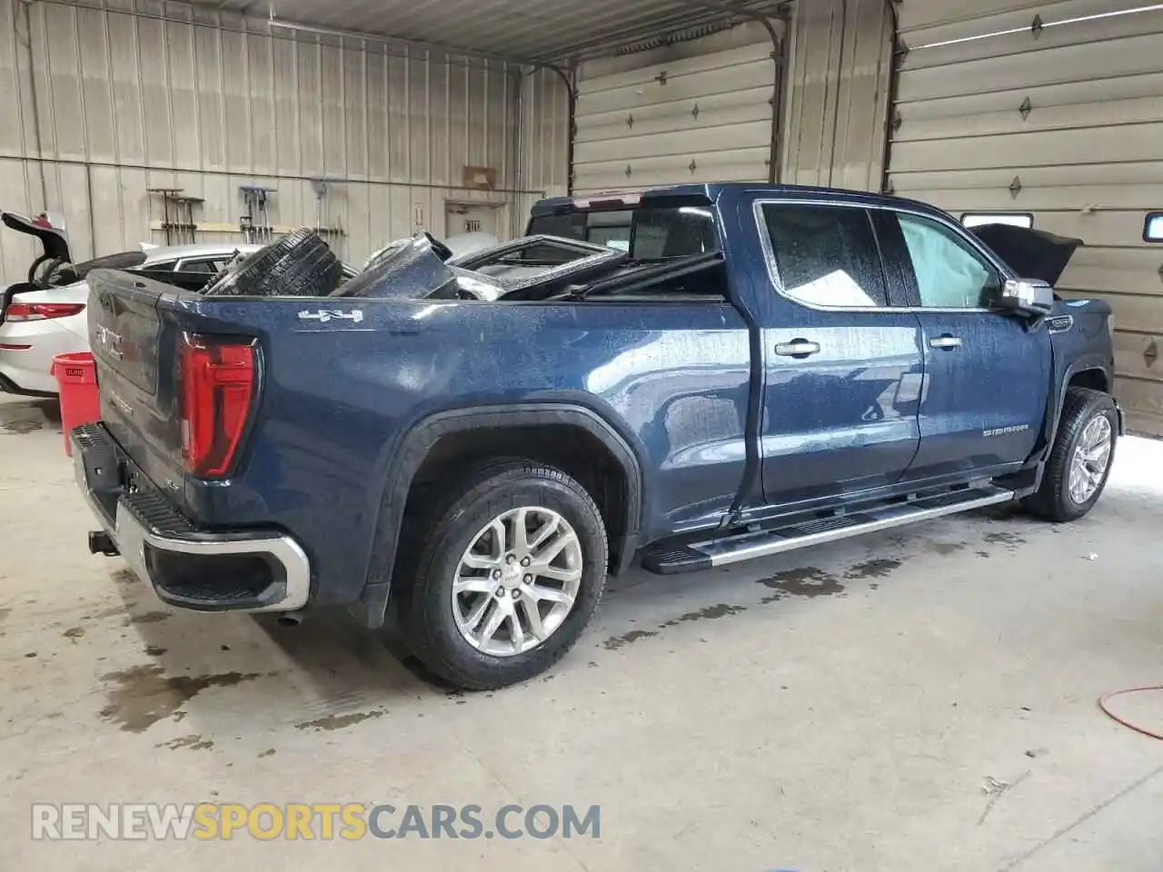 3 Photograph of a damaged car 3GTU9DED2LG111014 GMC SIERRA 2020