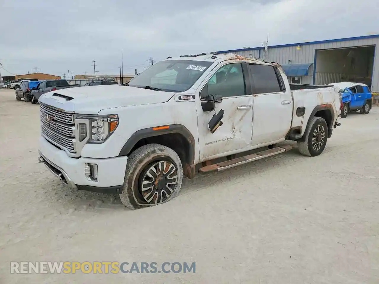 1 Photograph of a damaged car 1GT19REY3MF105504 GMC SIERRA 2021