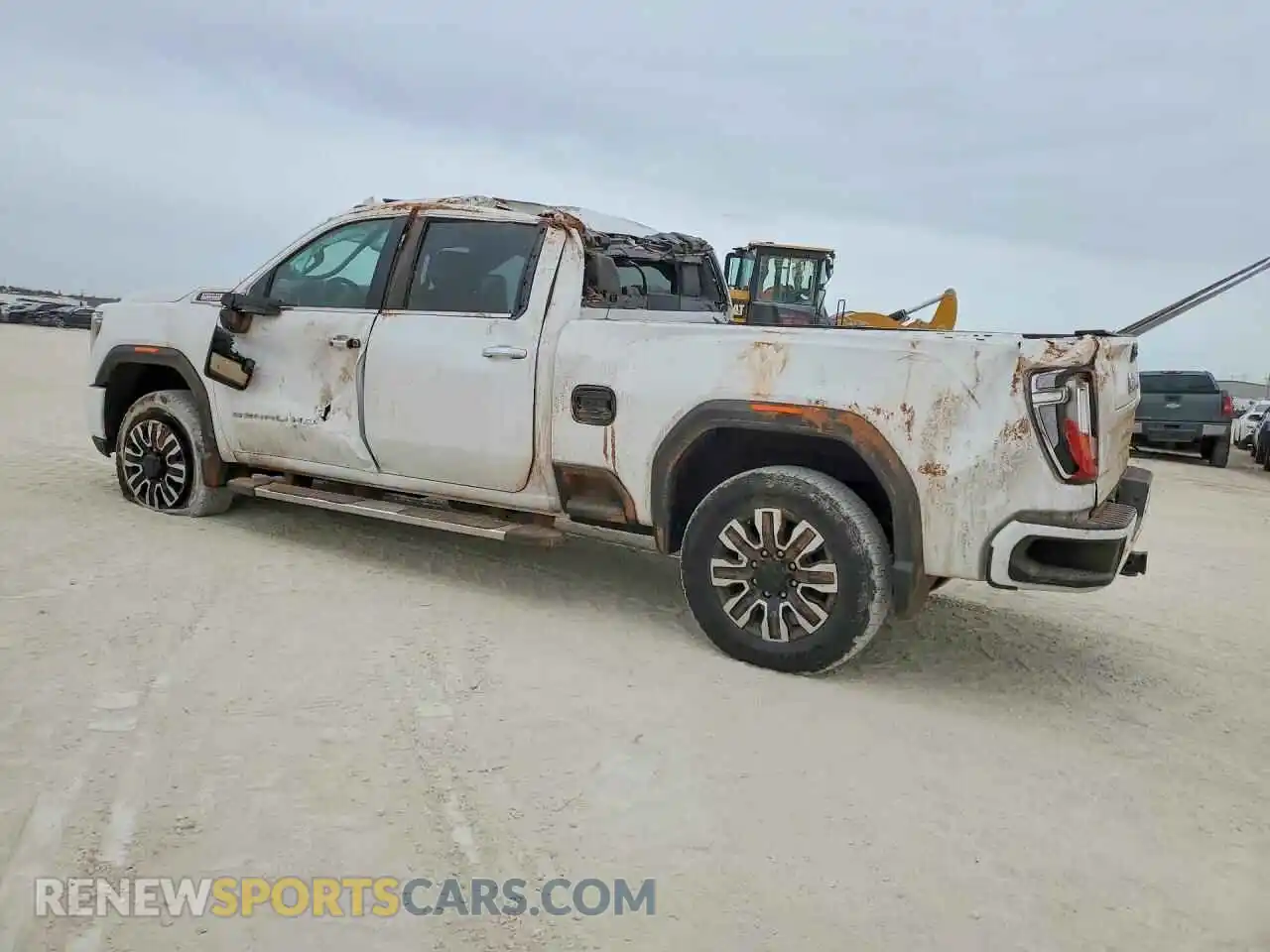 2 Photograph of a damaged car 1GT19REY3MF105504 GMC SIERRA 2021