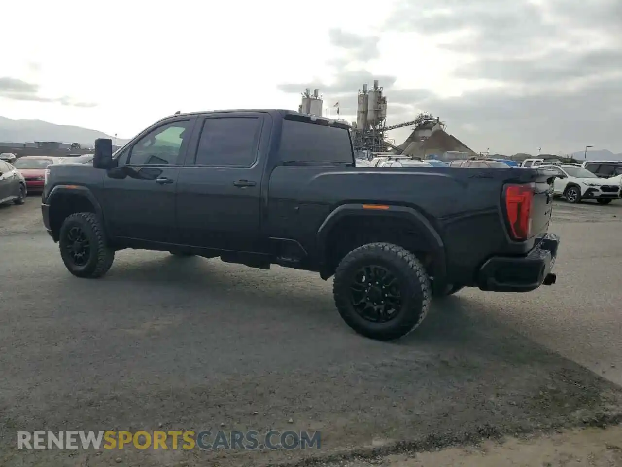 2 Photograph of a damaged car 1GT49MEY0MF185781 GMC SIERRA 2021