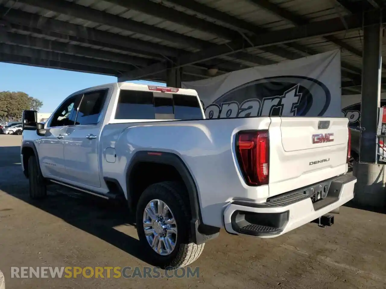 2 Photograph of a damaged car 1GT49REY5MF148884 GMC SIERRA 2021