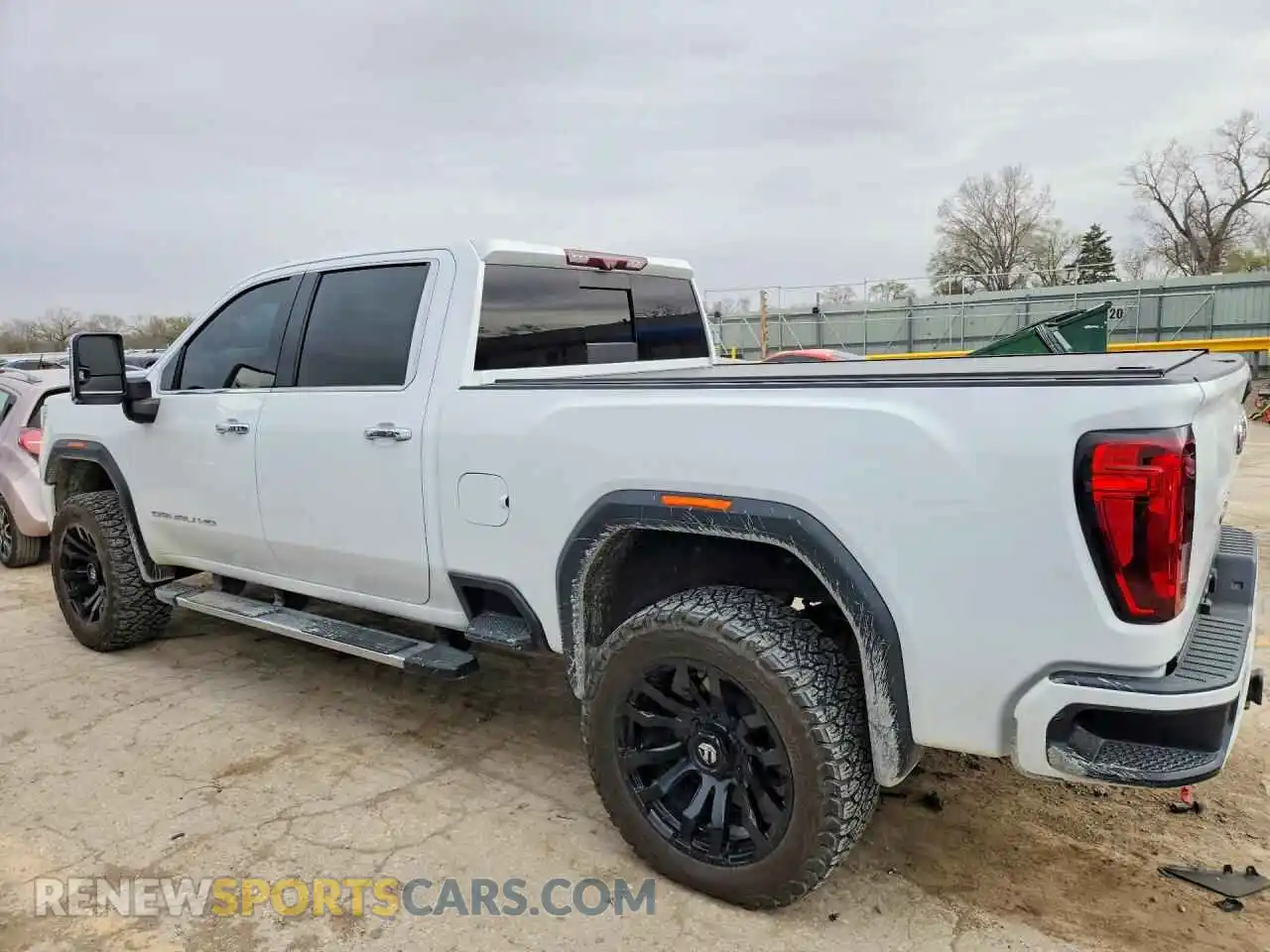 2 Photograph of a damaged car 1GT49REY6MF108927 GMC SIERRA 2021