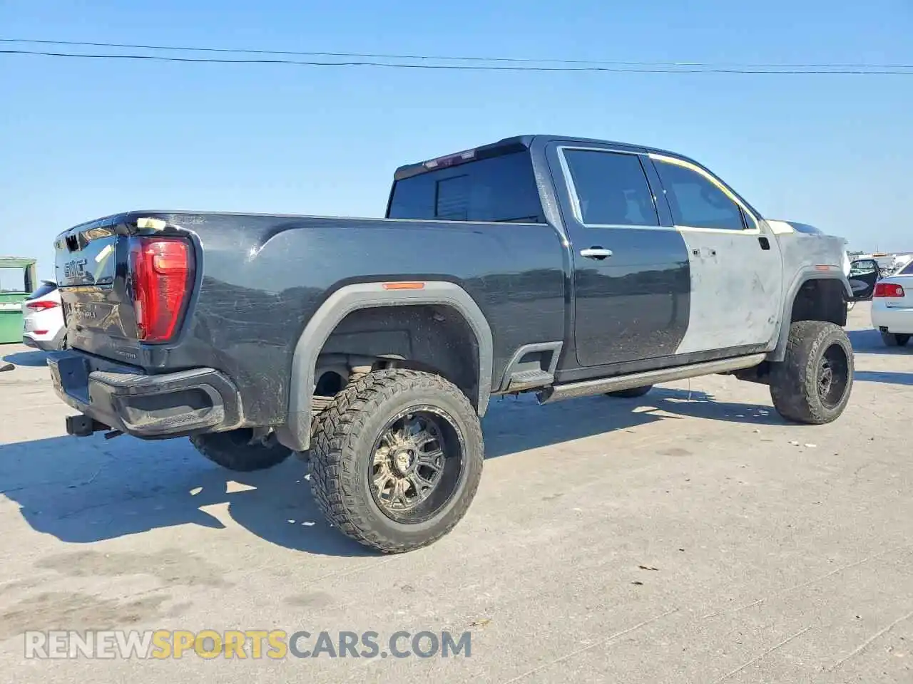 3 fotografías del automóvil dañado 1GT49REY6MF144875 GMC SIERRA 2021