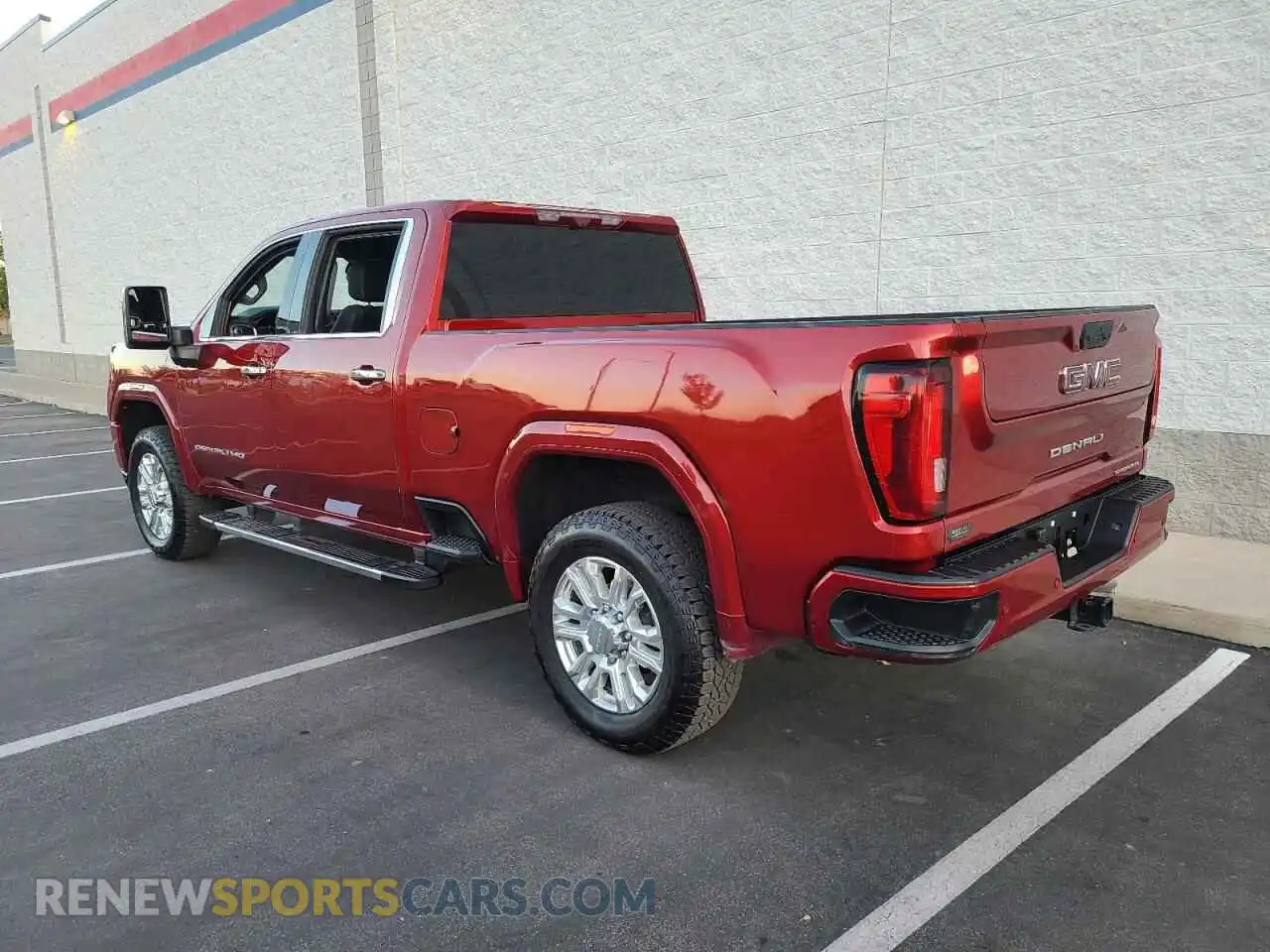 3 fotografías del automóvil dañado 1GT49REY7MF143766 GMC SIERRA 2021