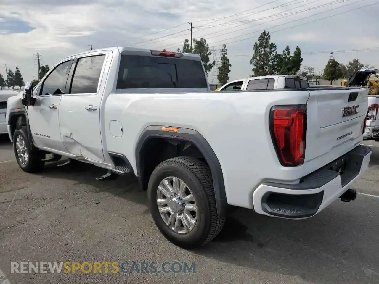2 Photograph of a damaged car 1GT49REY7MF310532 GMC SIERRA 2021