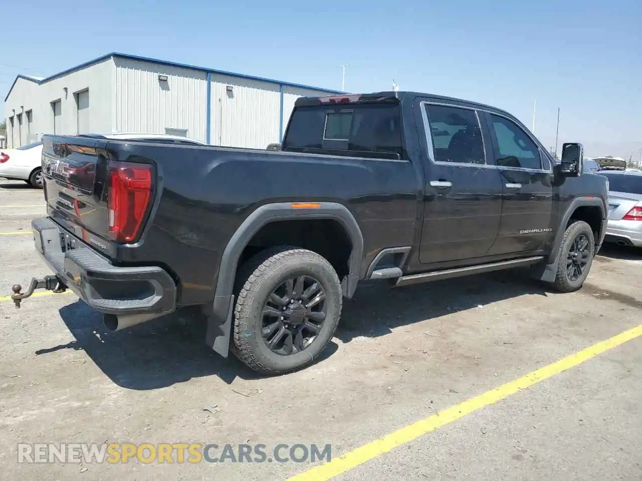3 Фотография поврежденного автомобиля 1GT49REY9MF115080 GMC SIERRA 2021