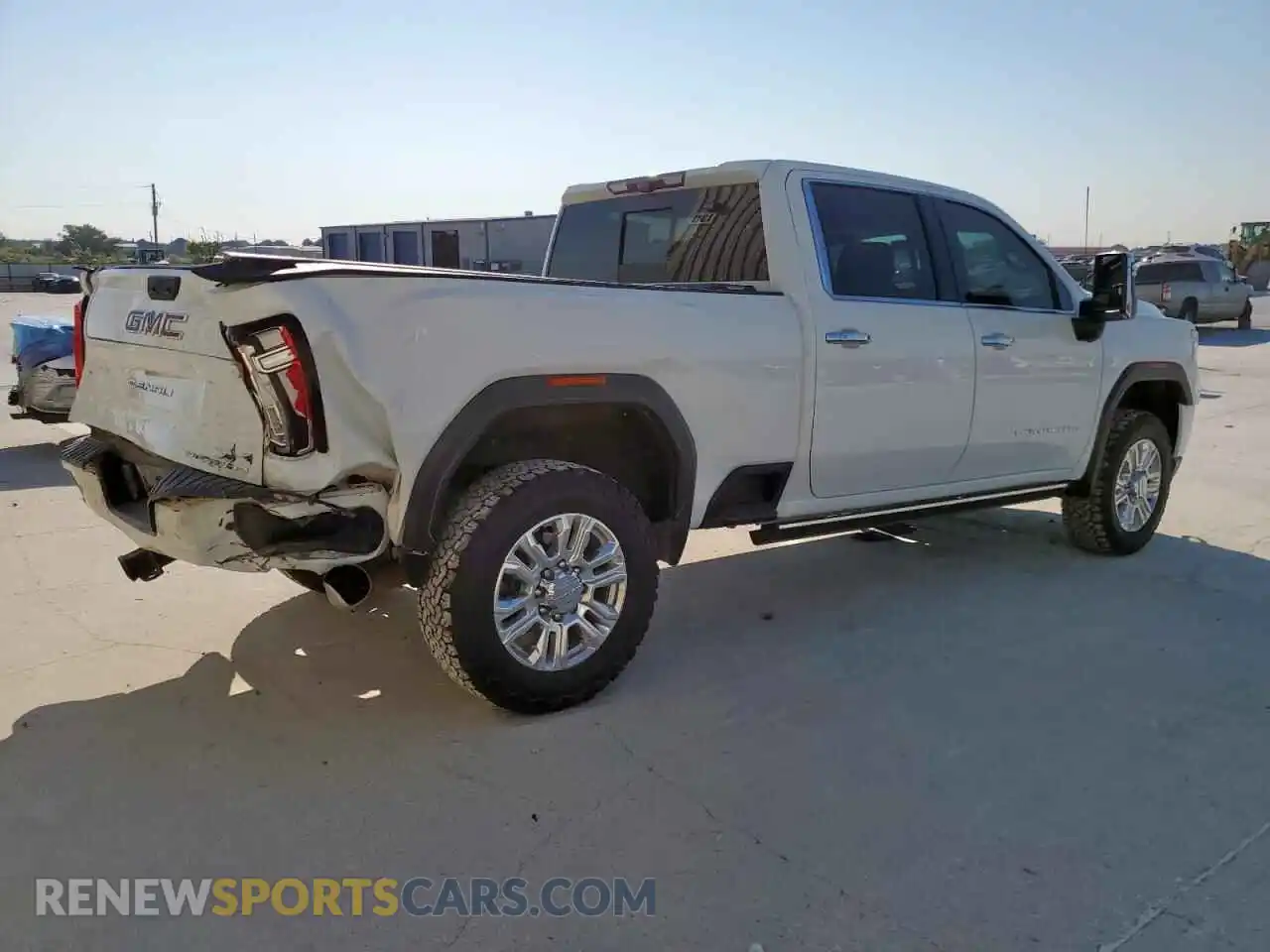 3 Фотография поврежденного автомобиля 1GT49REYXMF144829 GMC SIERRA 2021
