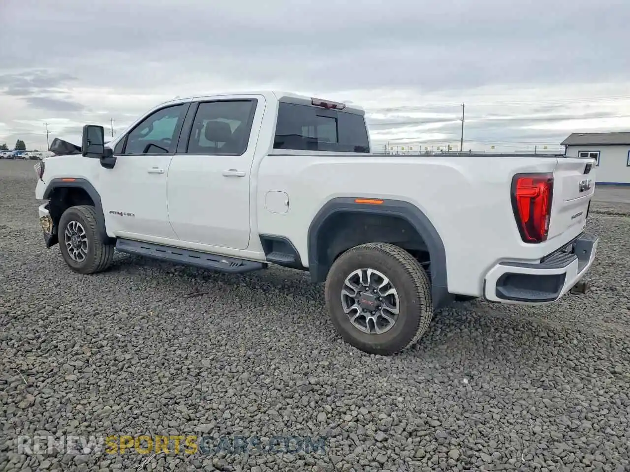 2 fotografías del automóvil dañado 1GT49VEY6MF104272 GMC SIERRA 2021