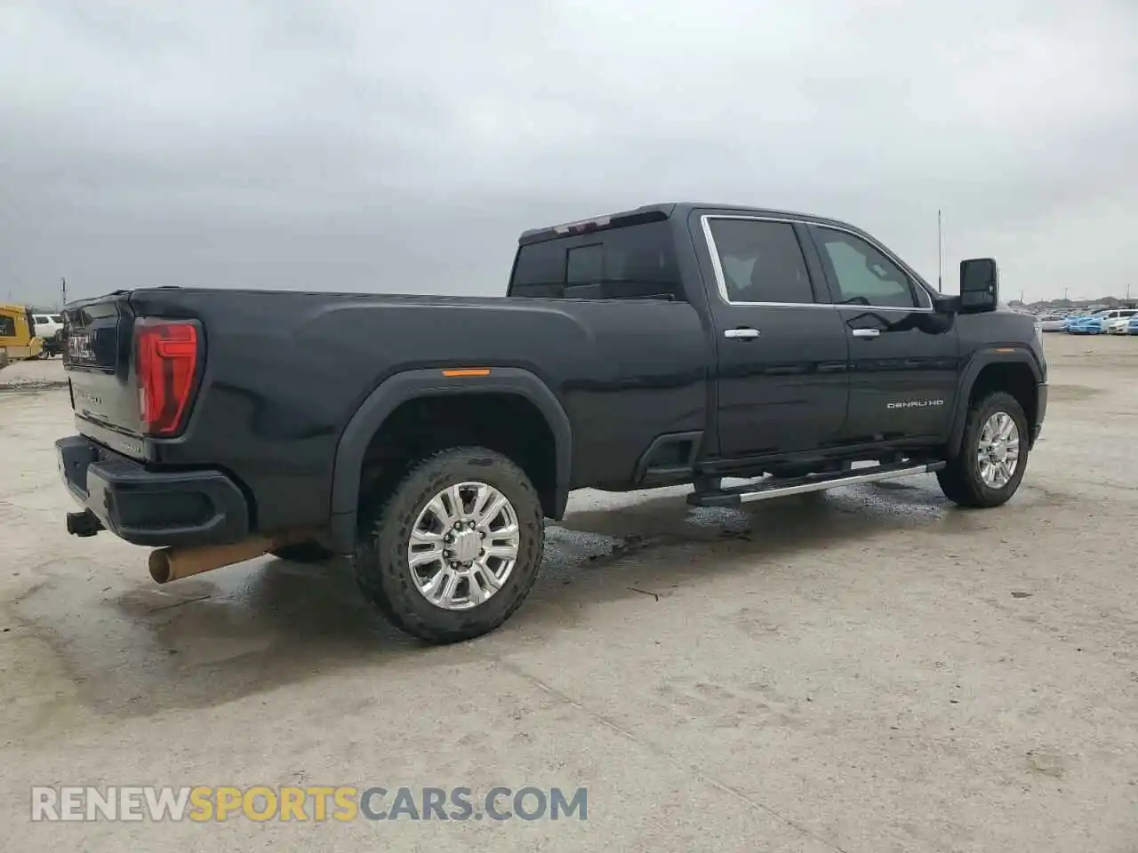 3 Фотография поврежденного автомобиля 1GT49WEY3MF194051 GMC SIERRA 2021