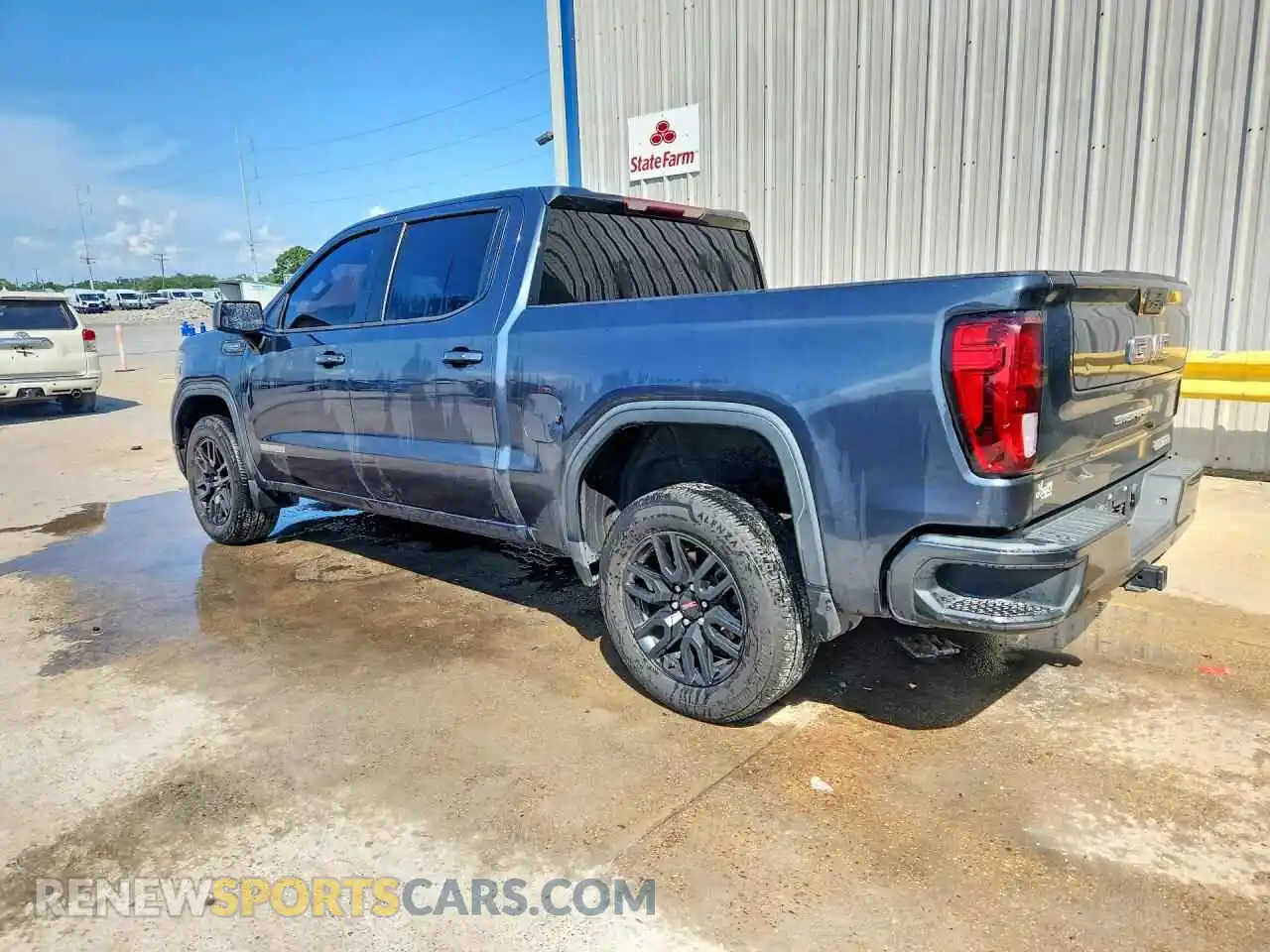 2 Photograph of a damaged car 1GTP8CED1MZ294532 GMC SIERRA 2021