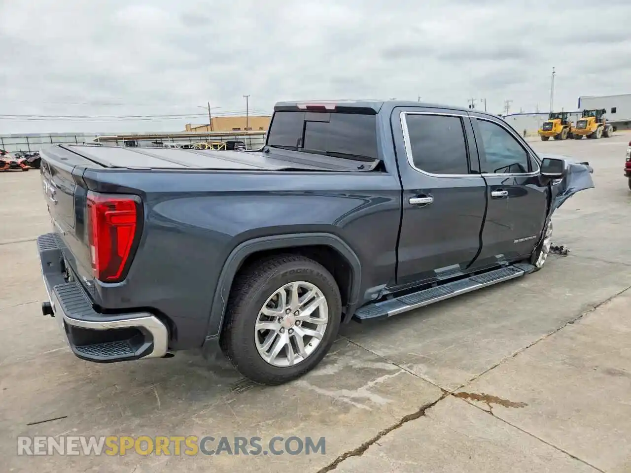 3 Photograph of a damaged car 1GTP8DED2MZ178147 GMC SIERRA 2021