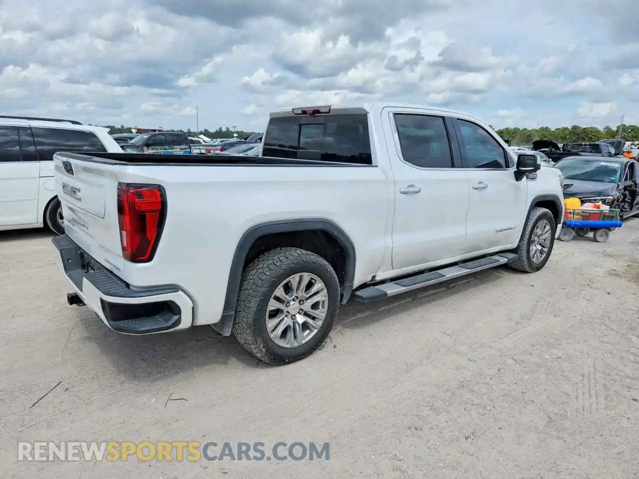 3 Фотография поврежденного автомобиля 1GTP8FEDXMZ177212 GMC SIERRA 2021