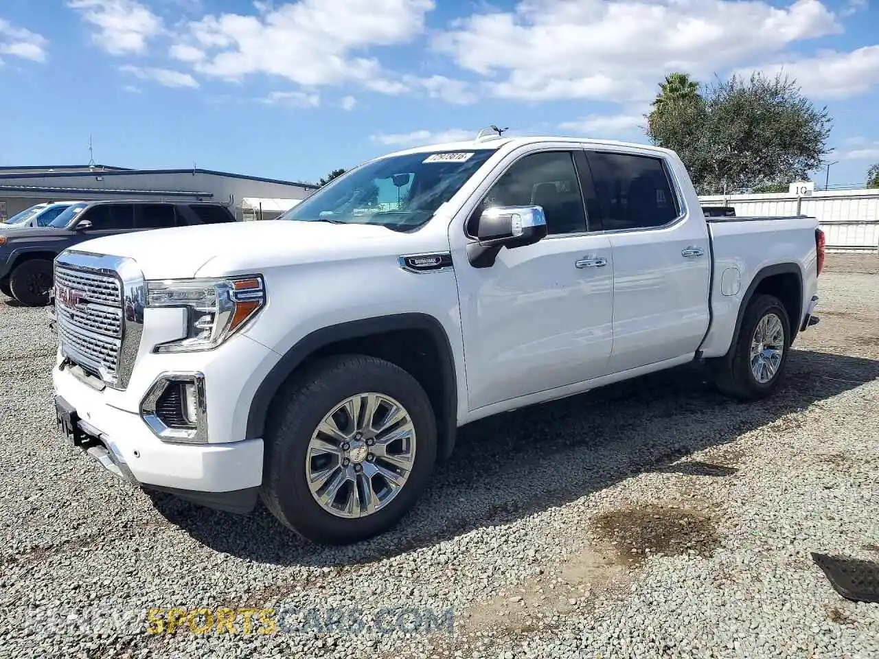 1 Photograph of a damaged car 1GTP8FET0MZ118693 GMC SIERRA 2021