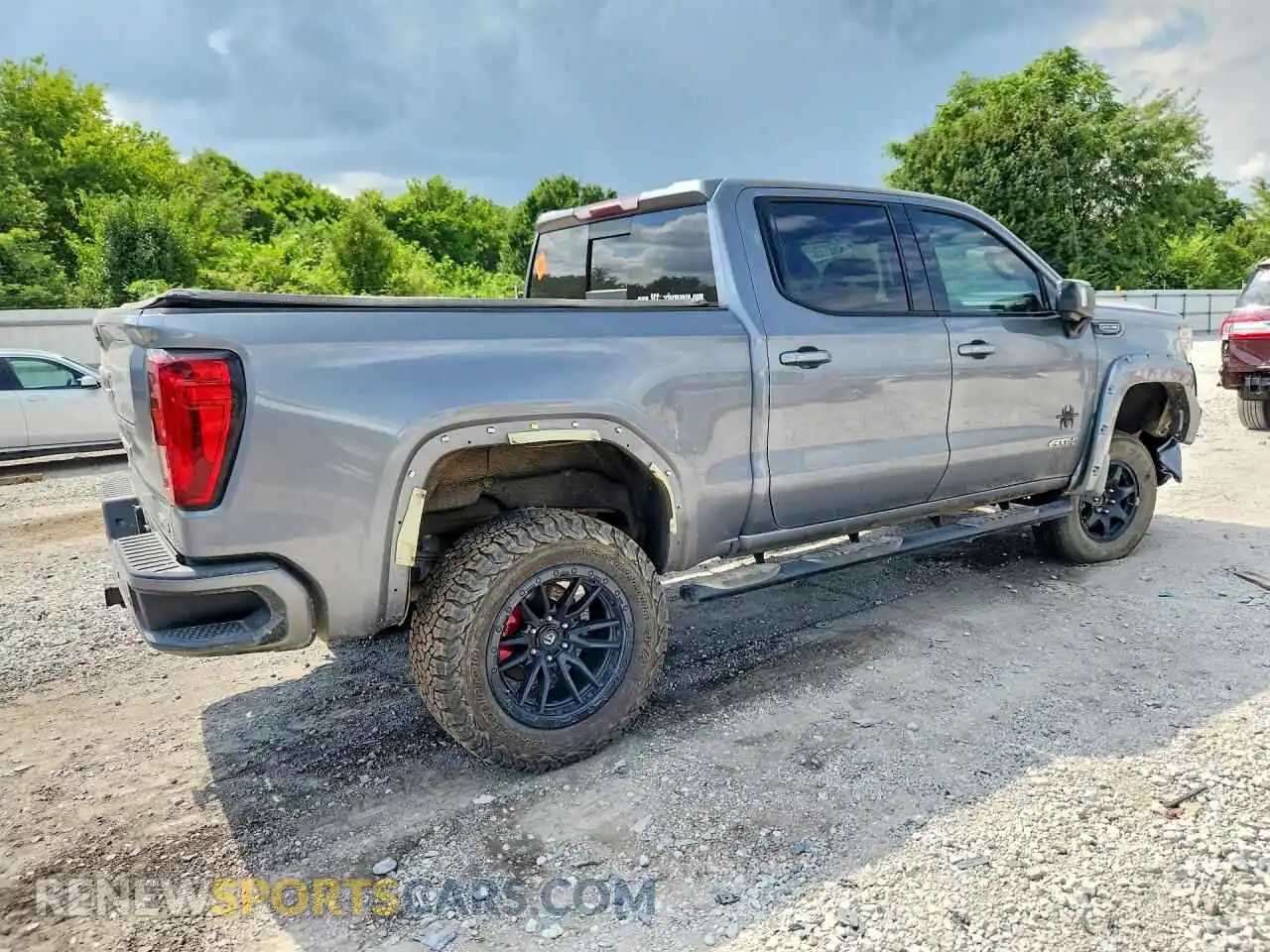 3 Photograph of a damaged car 1GTP9EEL0MZ190193 GMC SIERRA 2021