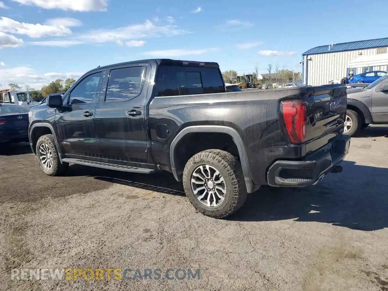 2 Photograph of a damaged car 1GTP9EEL0MZ205551 GMC SIERRA 2021