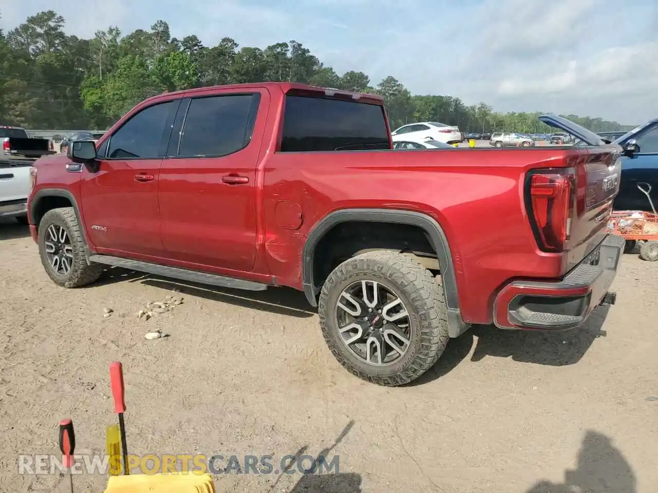 2 Photograph of a damaged car 1GTP9EEL5MZ452578 GMC SIERRA 2021