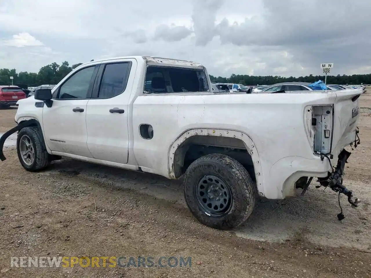 2 Фотография поврежденного автомобиля 1GTR8AEF3MZ184970 GMC SIERRA 2021
