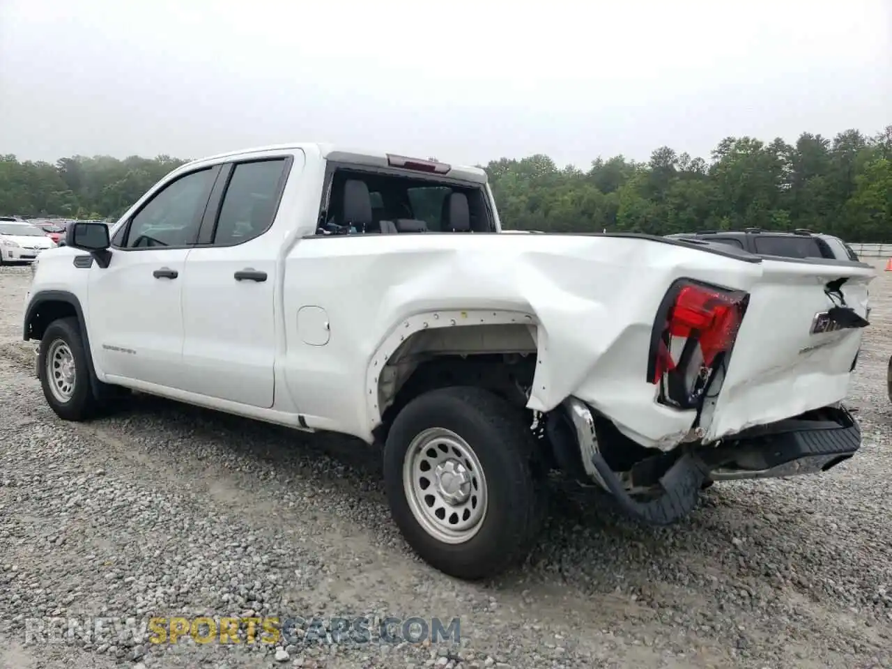 2 Photograph of a damaged car 1GTR8AEHXMZ268057 GMC SIERRA 2021