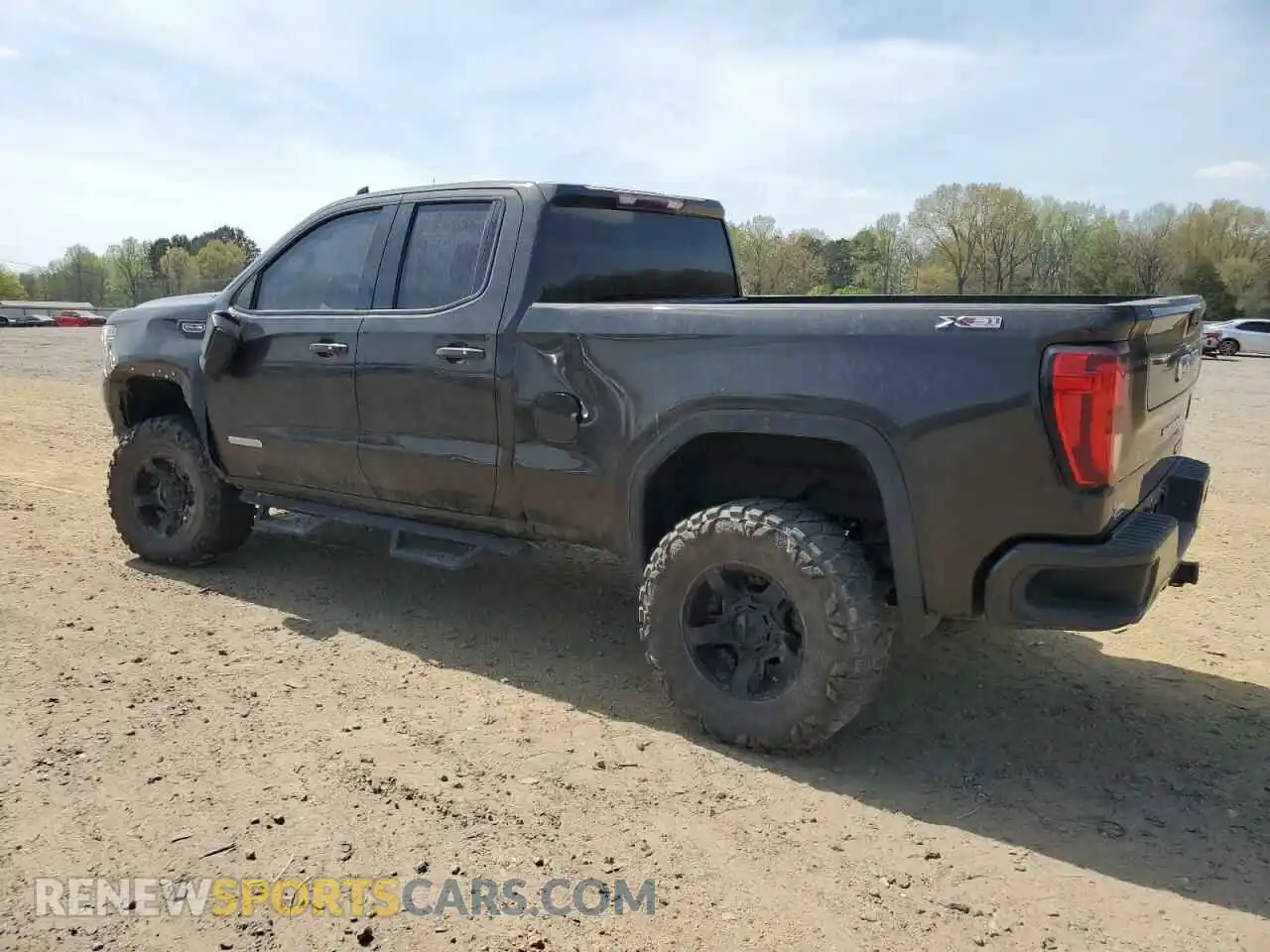 2 Photograph of a damaged car 1GTR9CED2MZ299034 GMC SIERRA 2021