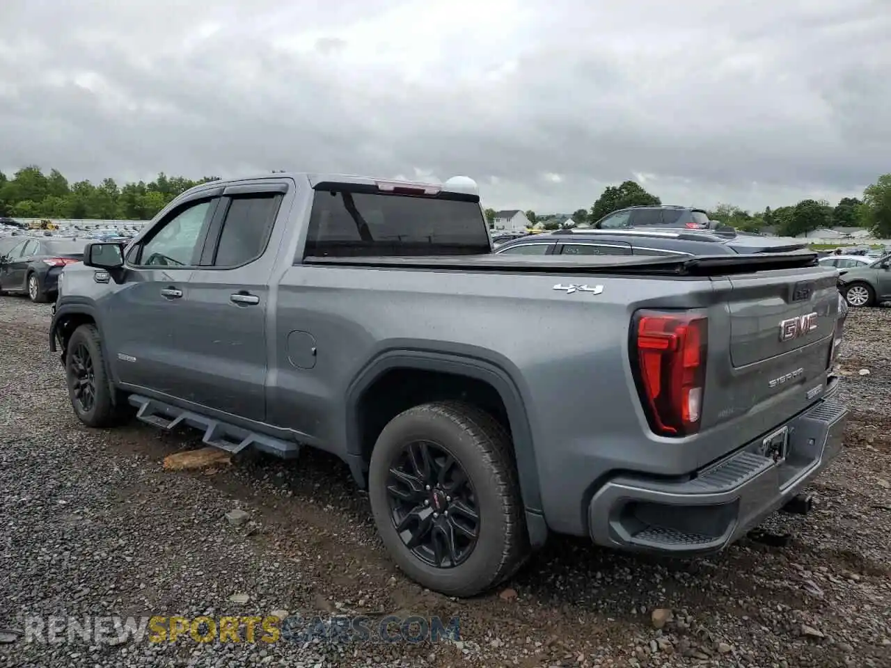 2 Photograph of a damaged car 1GTR9CED2MZ371494 GMC SIERRA 2021