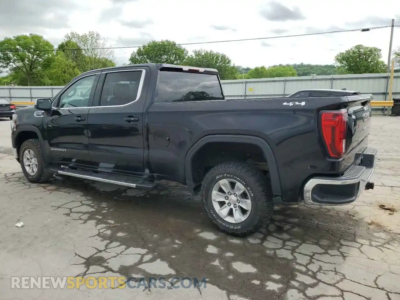 2 Photograph of a damaged car 1GTU9BEDXMZ374325 GMC SIERRA 2021
