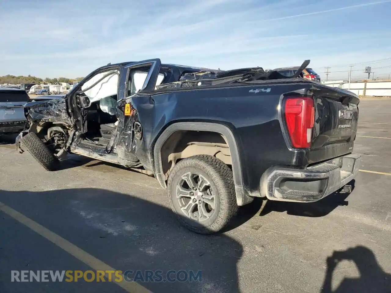 2 Photograph of a damaged car 1GTU9BET8MZ254966 GMC SIERRA 2021