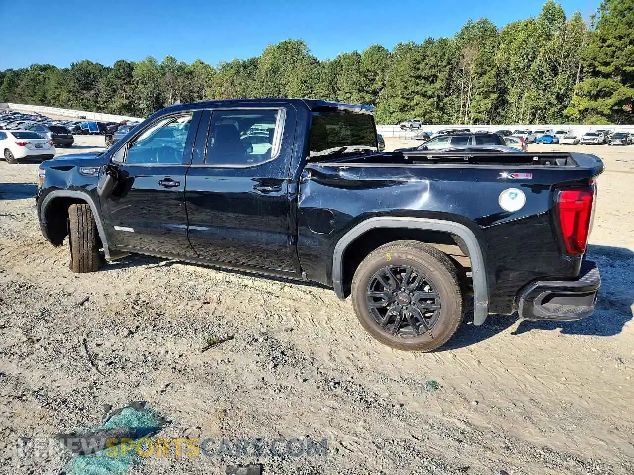 2 fotografías del automóvil dañado 1GTU9CED1MZ157848 GMC SIERRA 2021