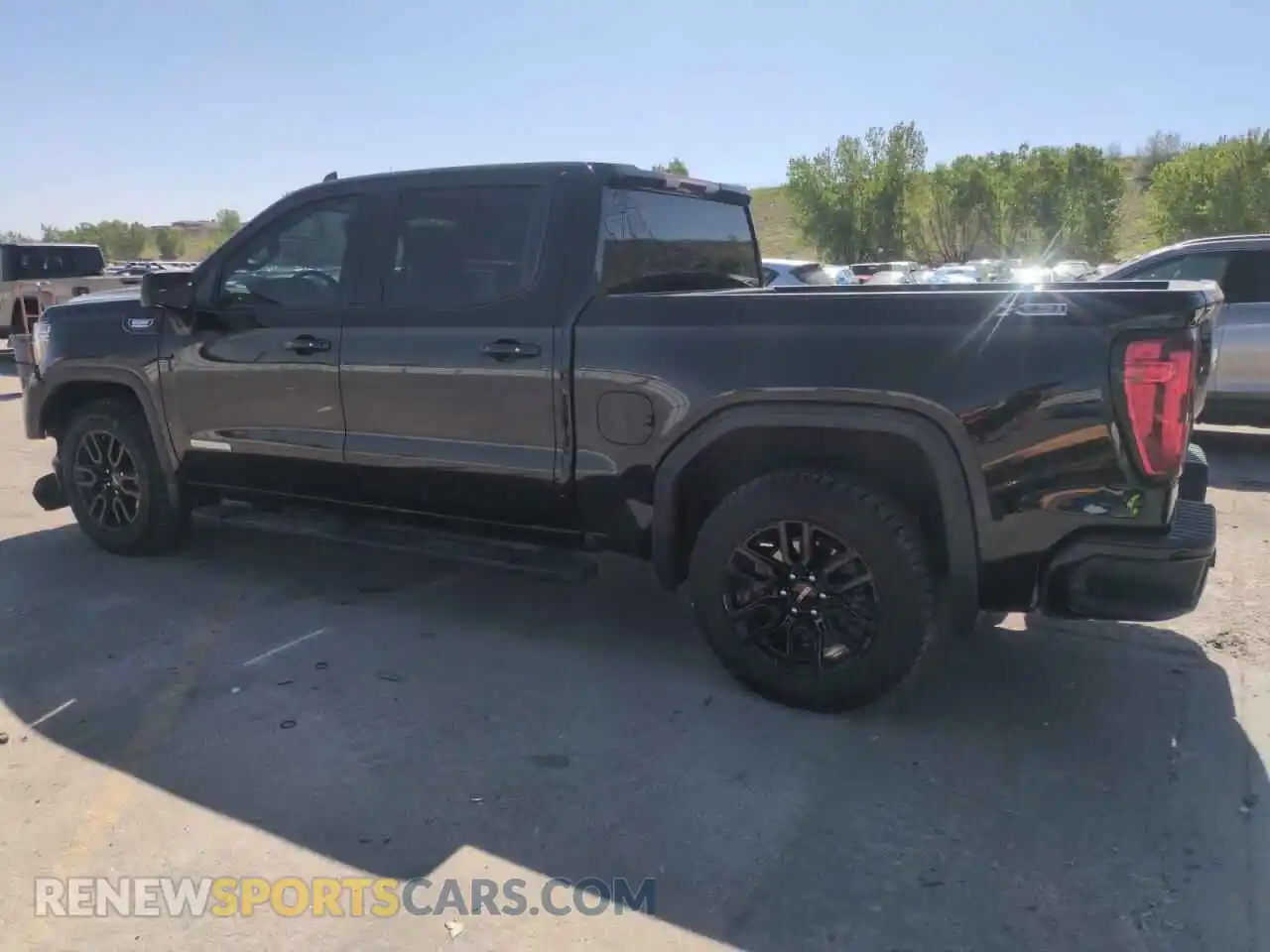 2 Photograph of a damaged car 1GTU9CET0MZ419219 GMC SIERRA 2021