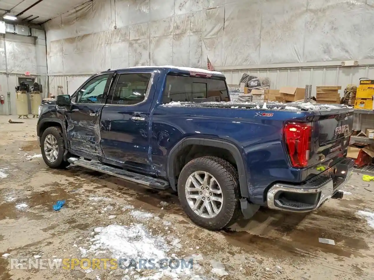 2 Photograph of a damaged car 1GTU9DED6MZ274797 GMC SIERRA 2021