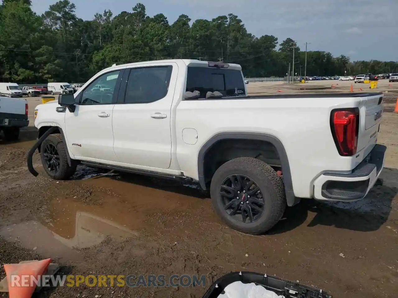 2 Photograph of a damaged car 1GTU9EET1MZ225438 GMC SIERRA 2021