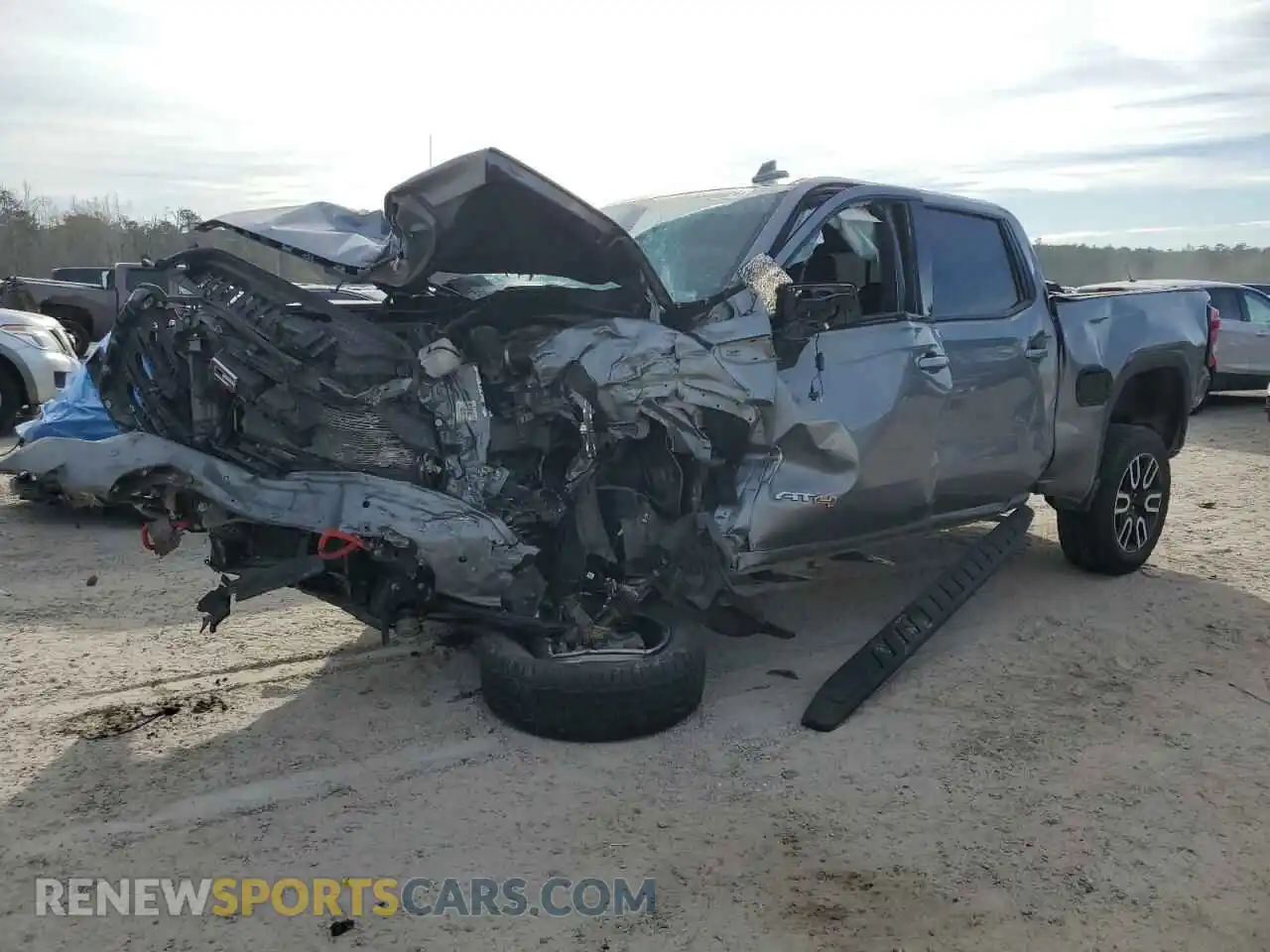 1 Photograph of a damaged car 1GTU9EET2MZ174774 GMC SIERRA 2021