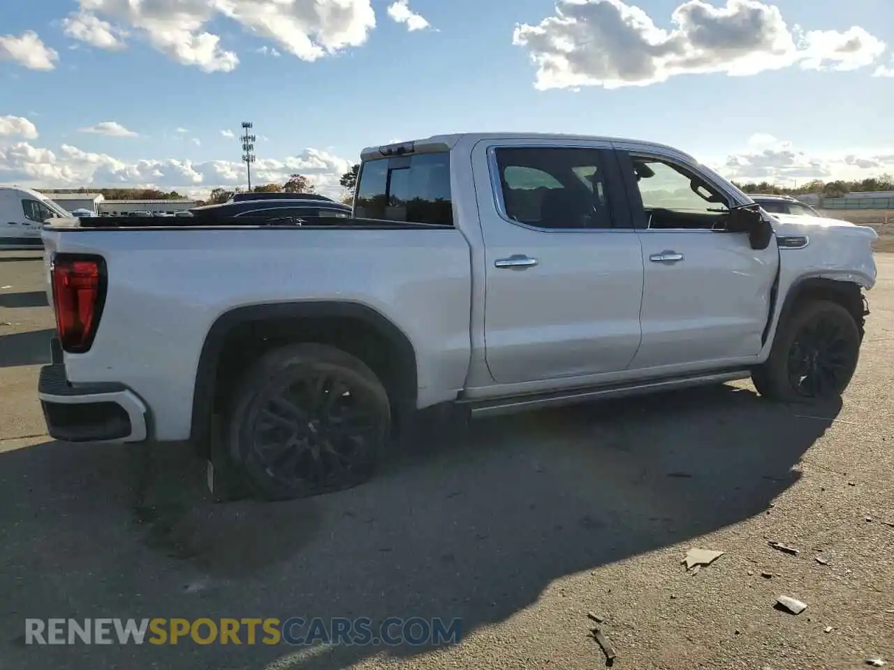 3 Photograph of a damaged car 1GTU9FEL7MZ339403 GMC SIERRA 2021