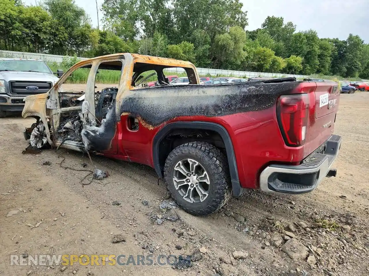 2 fotografías del automóvil dañado 1GTV9BET8MZ356739 GMC SIERRA 2021