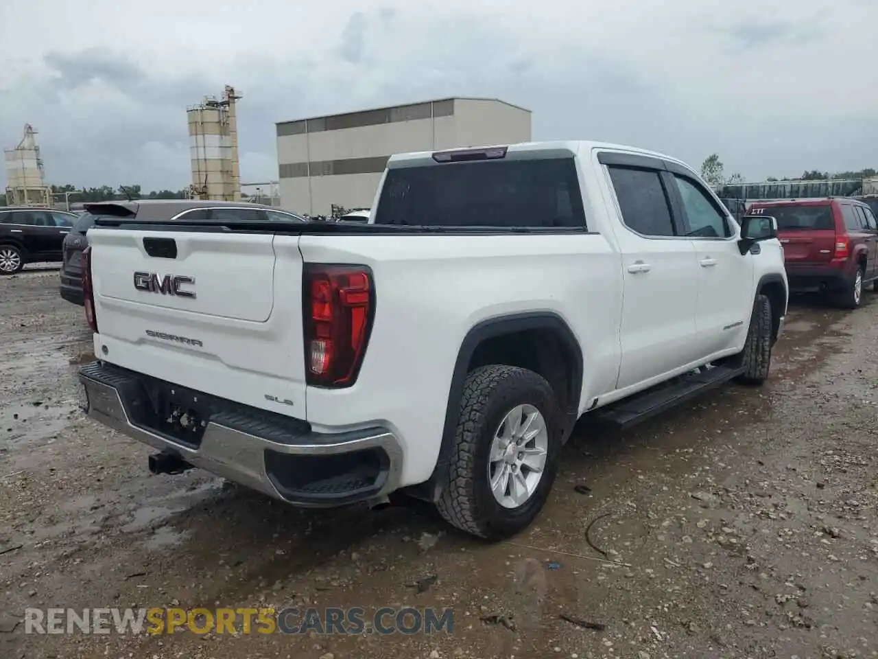 3 Photograph of a damaged car 3GTP8BEKXMG150938 GMC SIERRA 2021