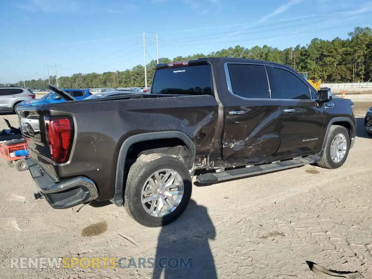 3 Photograph of a damaged car 3GTP8DED2MG467075 GMC SIERRA 2021