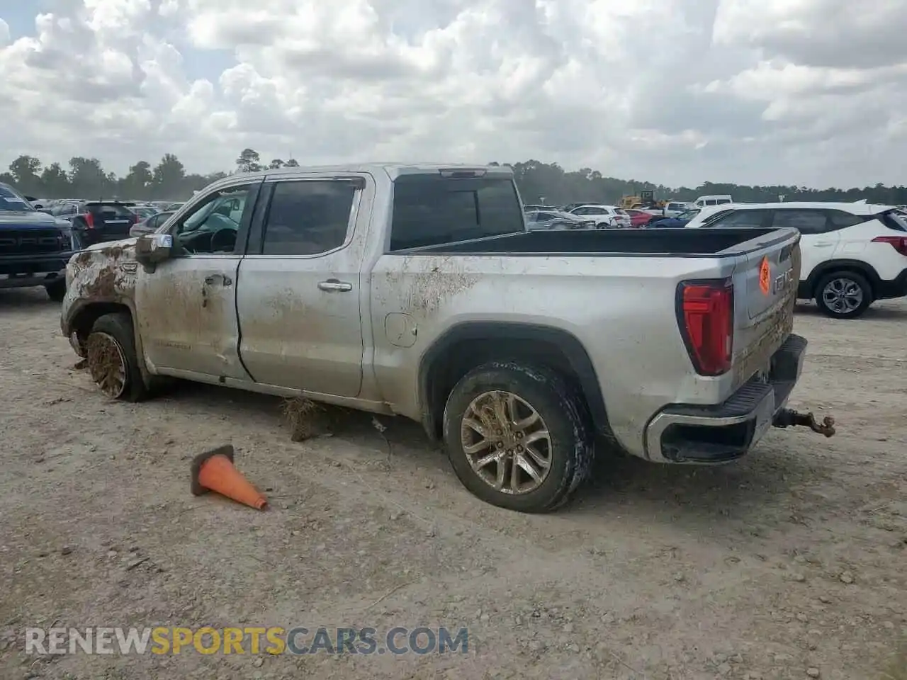 2 Photograph of a damaged car 3GTP8DED3MG151846 GMC SIERRA 2021