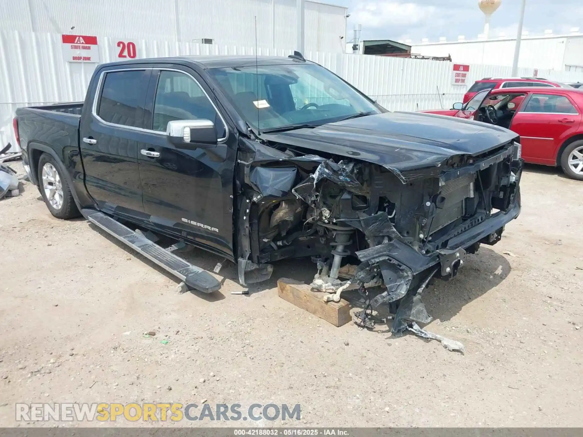 1 Photograph of a damaged car 3GTP8DEDXMG231158 GMC SIERRA 2021