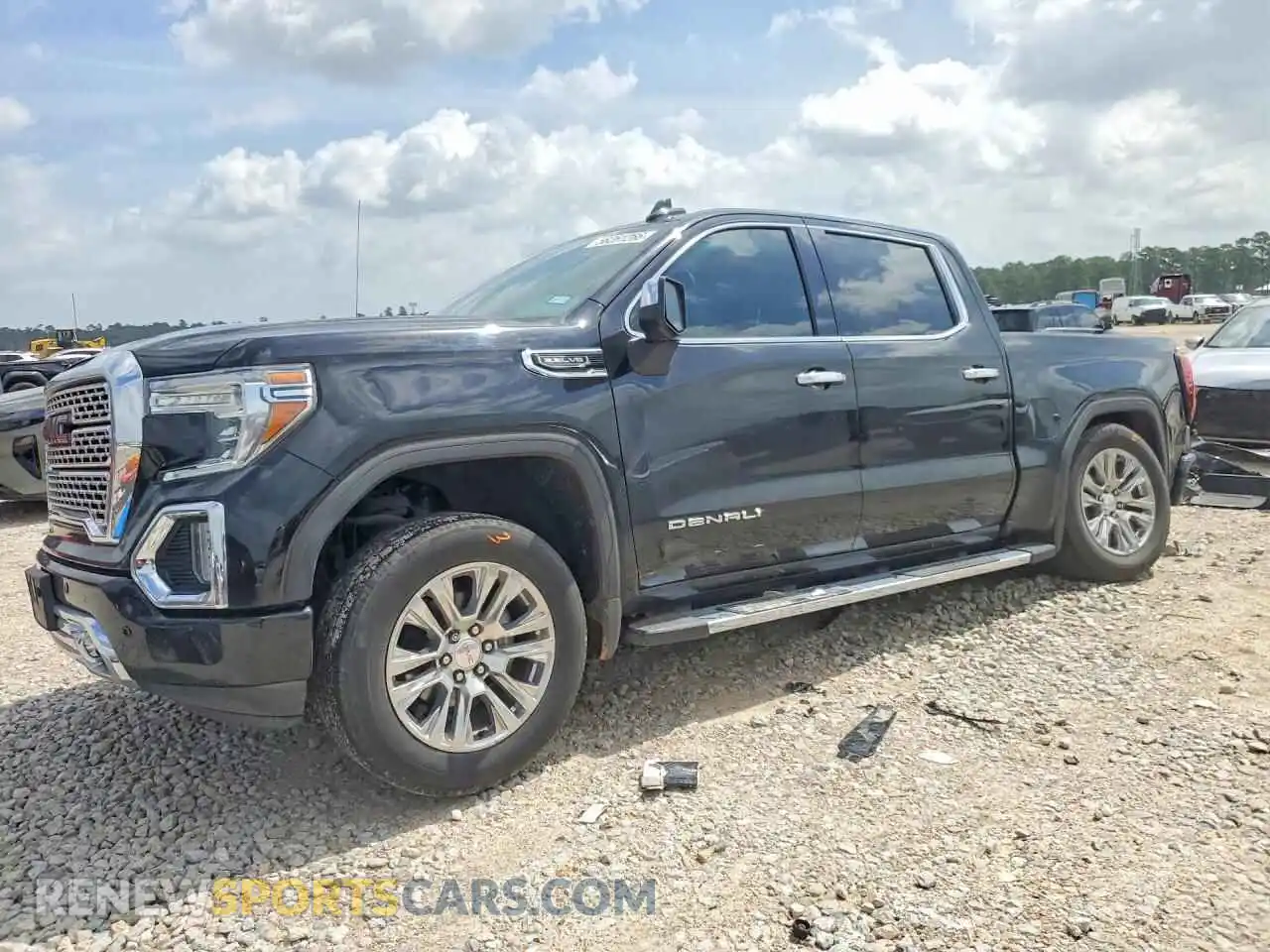 1 Photograph of a damaged car 3GTP8FED4MG402613 GMC SIERRA 2021