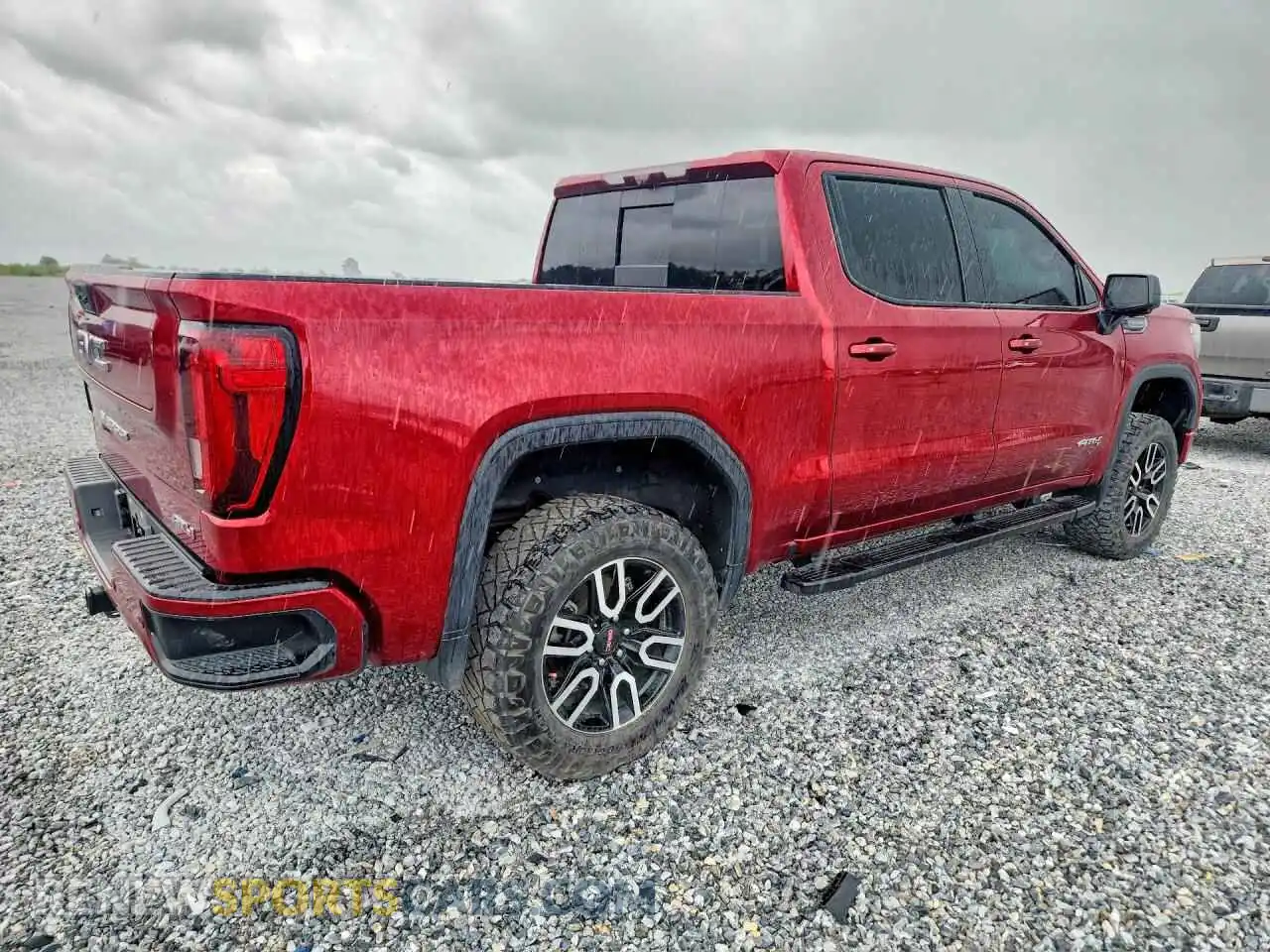 3 Photograph of a damaged car 3GTP9EED8MG310993 GMC SIERRA 2021